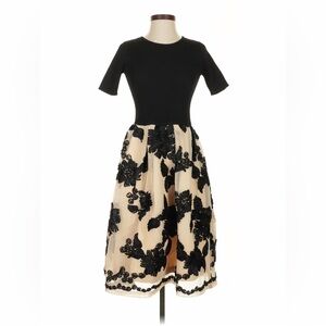 Gracia Black Short Sleeve Floral Lace Skirt Midi Dress